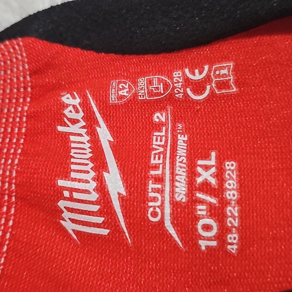 Milwaukee 10" XL Nitrile Dipped Cut Level 2 Smartswipe Work Gloves New - Picture 5 of 13